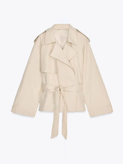 Melodi | Kort Trenchcoat med Snøredetaljer 
