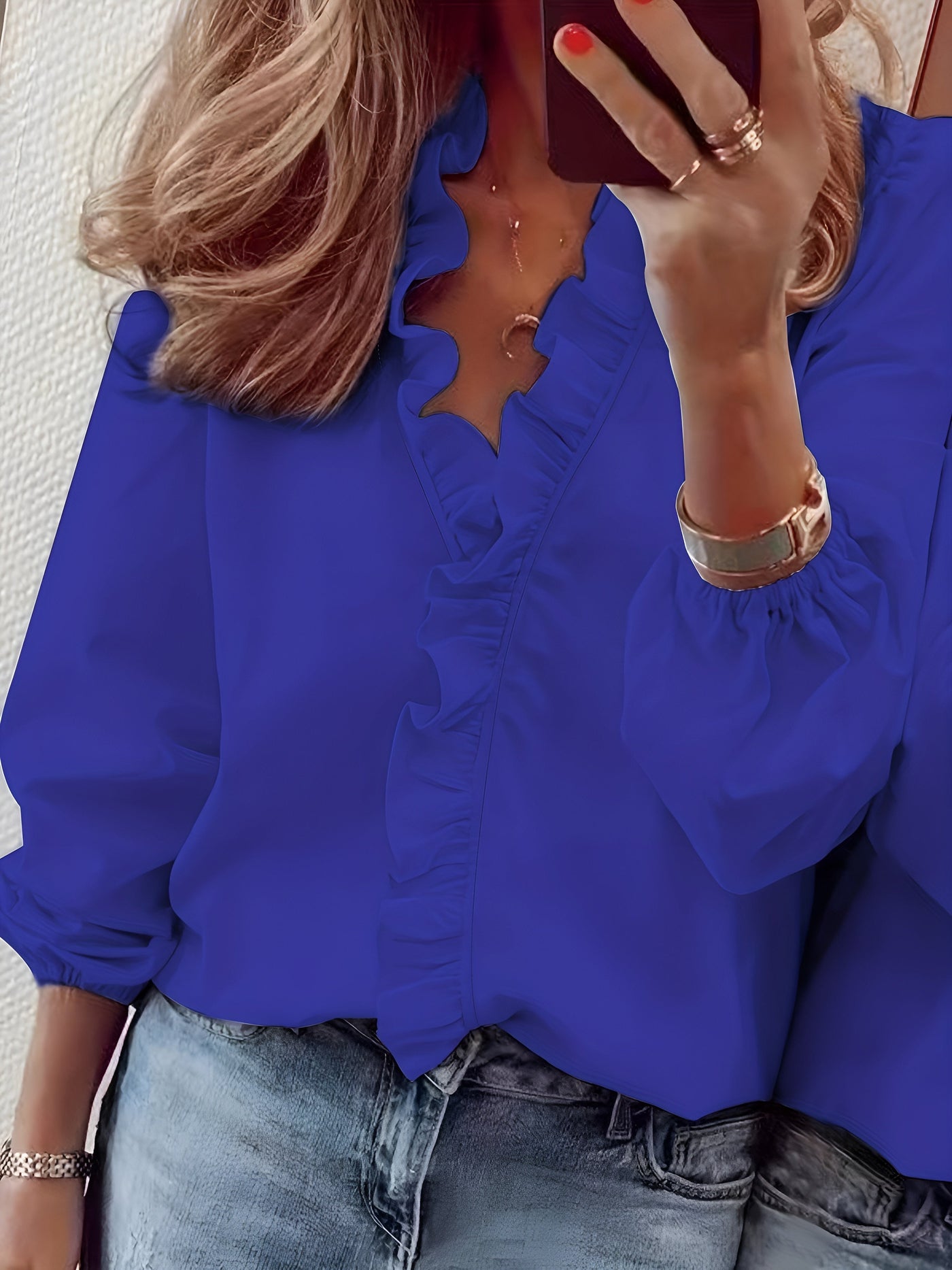 Romina™ – Luftig og elegant bluse med flæser 